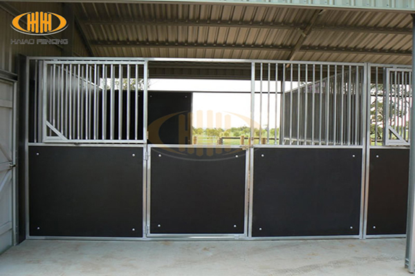 horse-stable