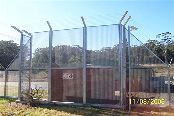 358 and 3510 Fence
